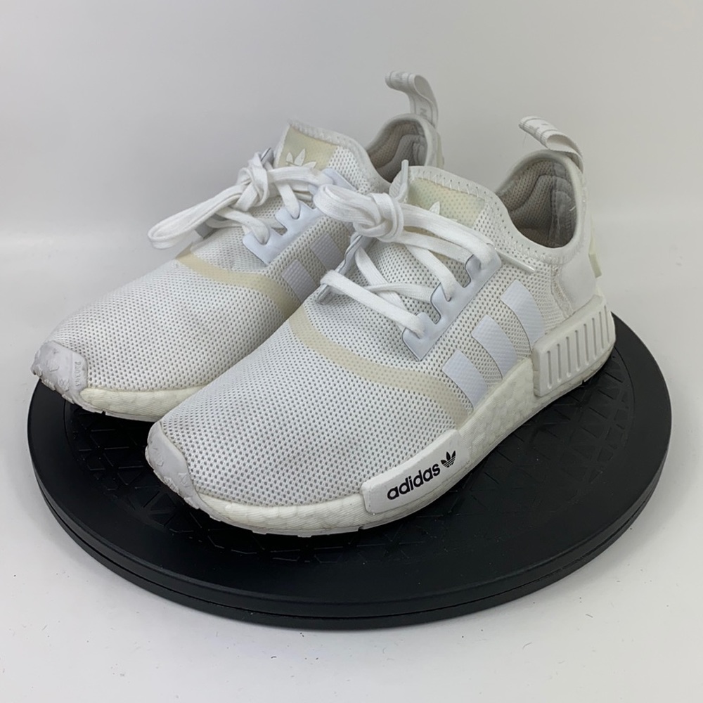 Adidas NMD R1 J Boost 'Triple White' FW0432 Women's Size 5.5 (4.5Y)